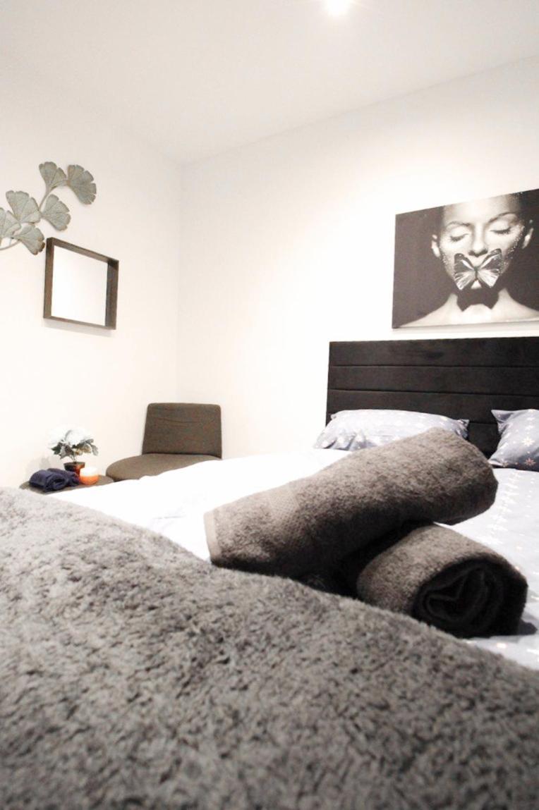 Comfortable Rooms In Akh Area فيينا المظهر الخارجي الصورة