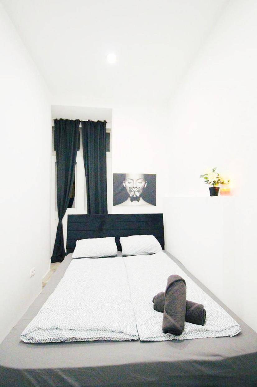Comfortable Rooms In Akh Area فيينا المظهر الخارجي الصورة