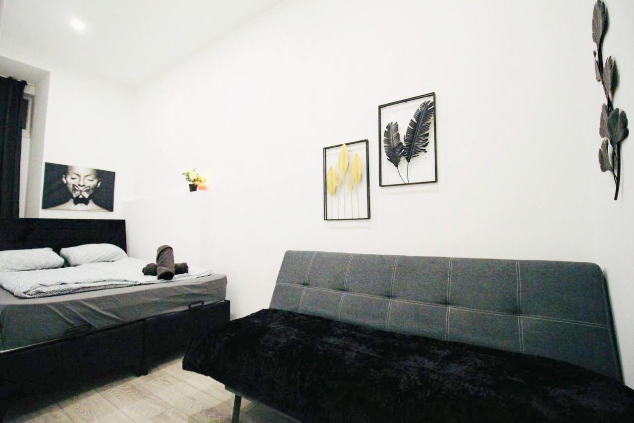 Comfortable Rooms In Akh Area فيينا المظهر الخارجي الصورة