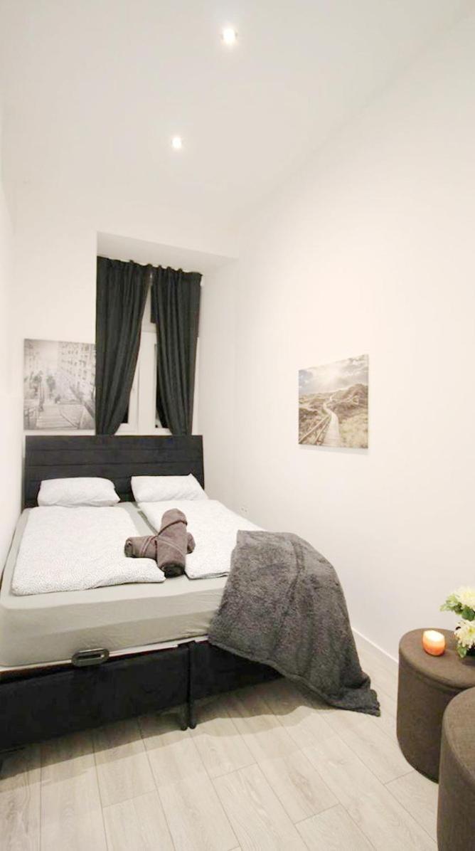 Comfortable Rooms In Akh Area فيينا المظهر الخارجي الصورة