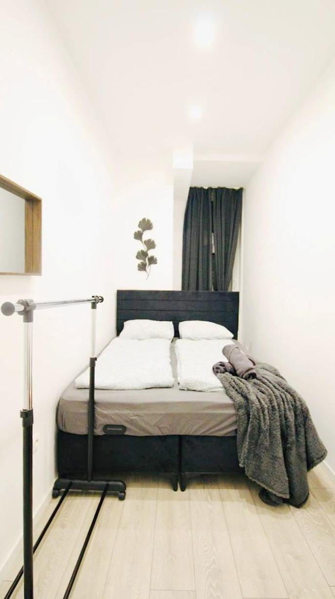 Comfortable Rooms In Akh Area فيينا المظهر الخارجي الصورة